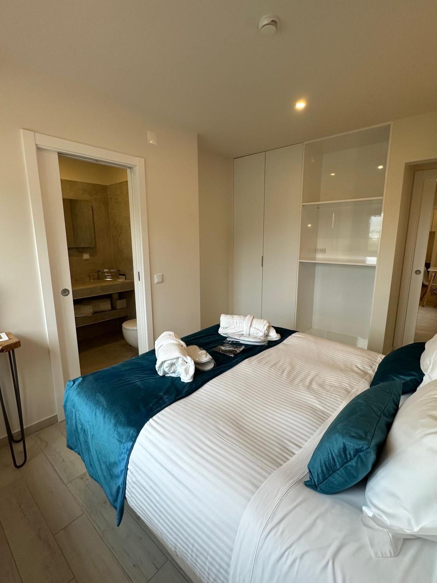 Hillside House Suites & Spa Фош-ду-Ареллю Екстер'єр фото