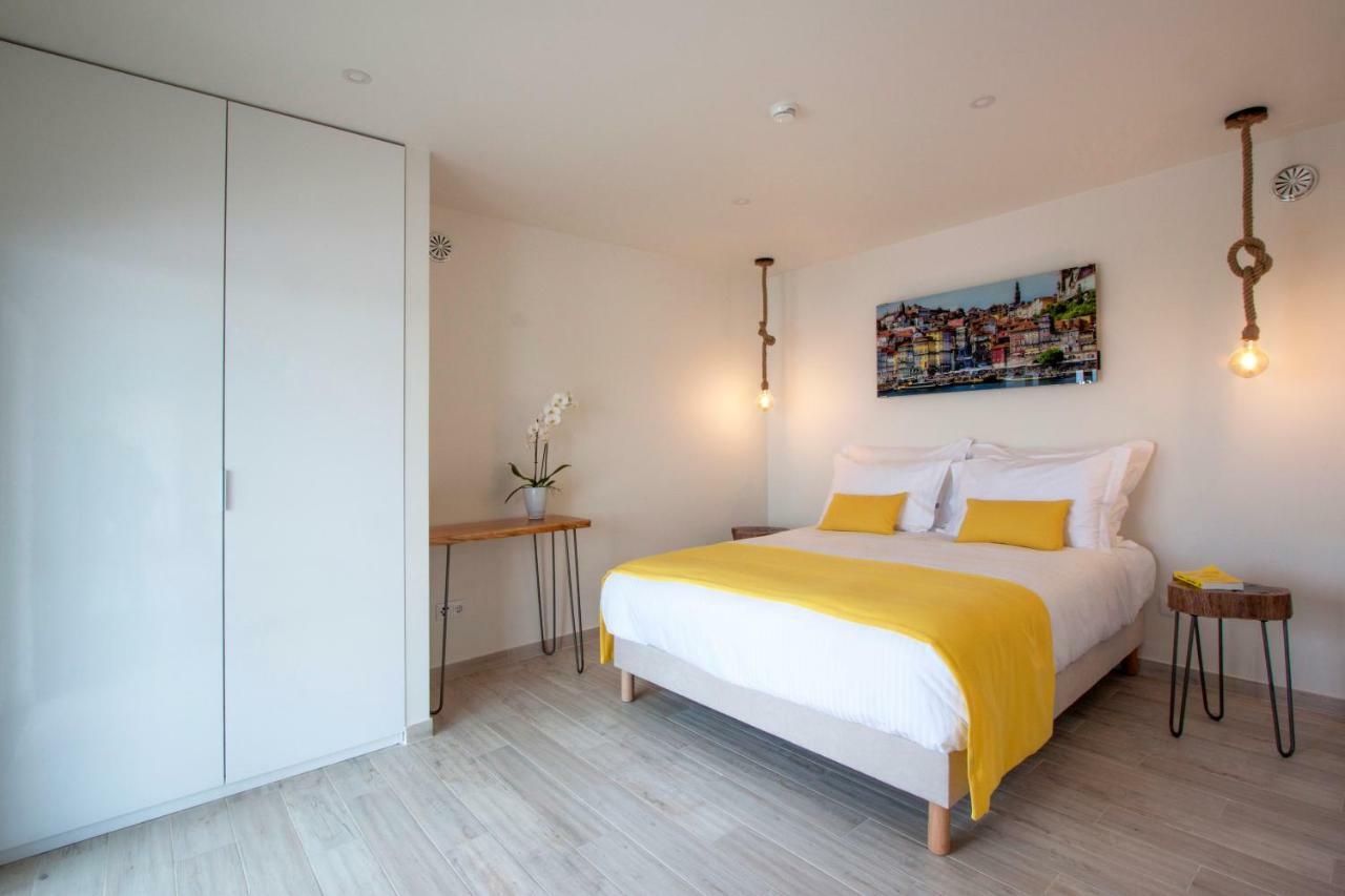 Hillside House Suites & Spa Фош-ду-Ареллю Екстер'єр фото