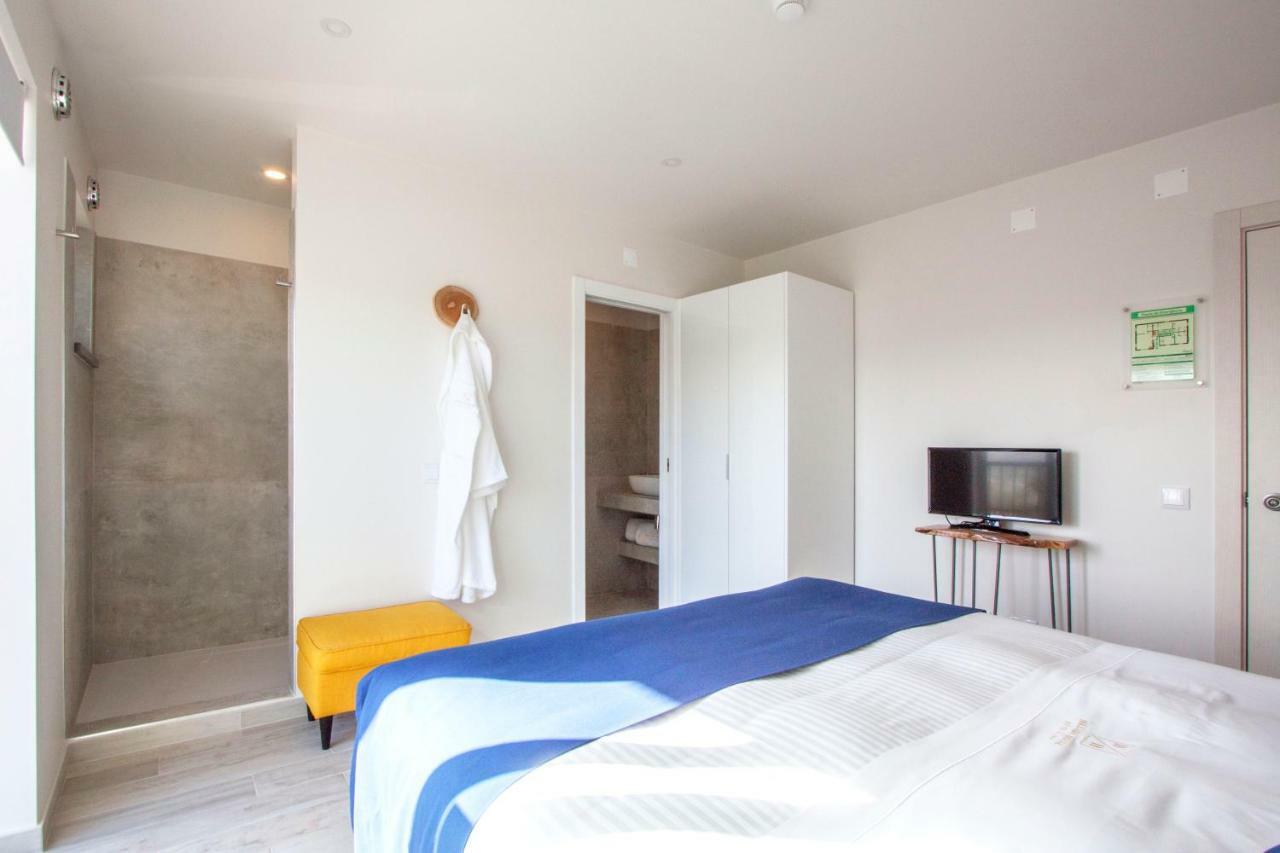 Hillside House Suites & Spa Фош-ду-Ареллю Екстер'єр фото
